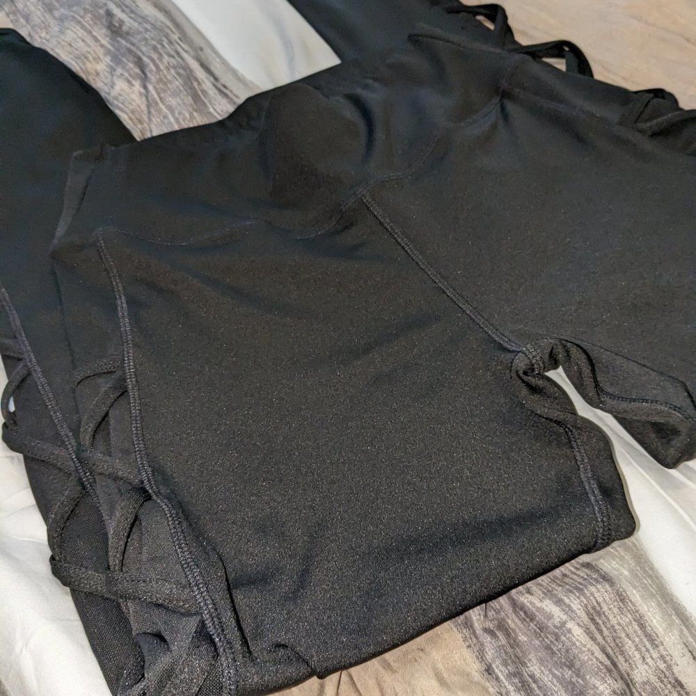 High Rise Leggings - Picture 4 of 13